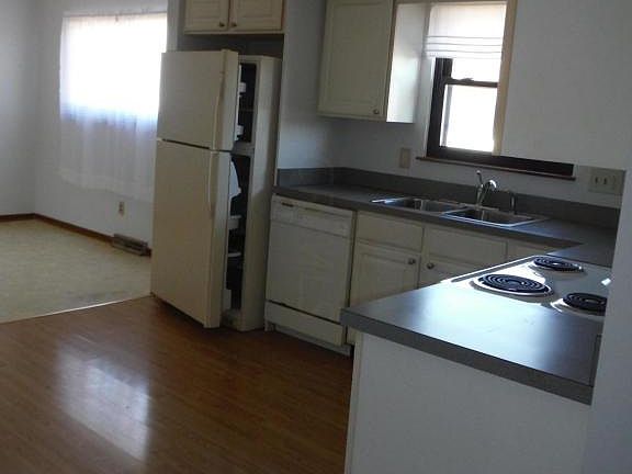 5th image of 5840 Satinwood Dr