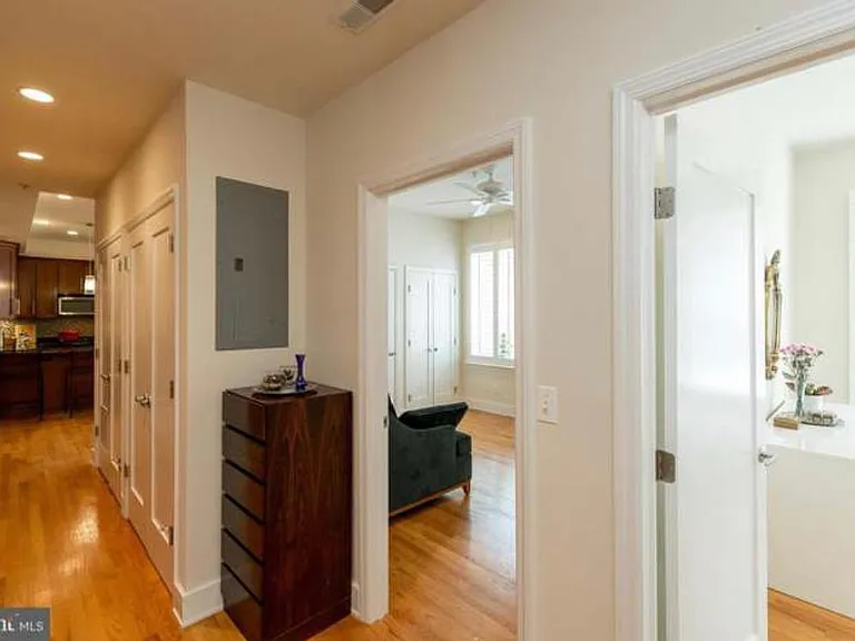 1531 Park Rd NW #5 — Photo 14