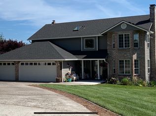 22709 NE 132nd Cir, Brush Prairie, WA 98606
