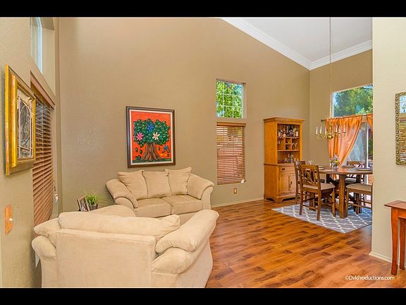 3rd image of 301 Glendale Ave