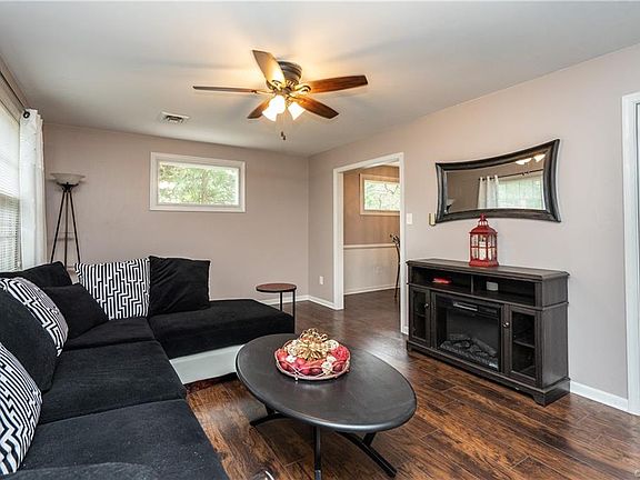 5th image of 2110 Olympic Ct