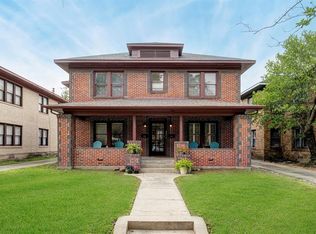 1553 Castle Ct, Houston, TX 77006