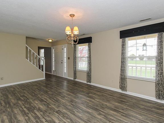 2nd image of 13945 Brightwater Dr
