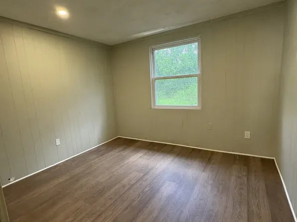 1304 Pontiac Ave, Baltimore, MD 21225