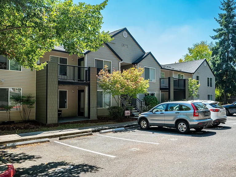 Glen Ridge | Exterior