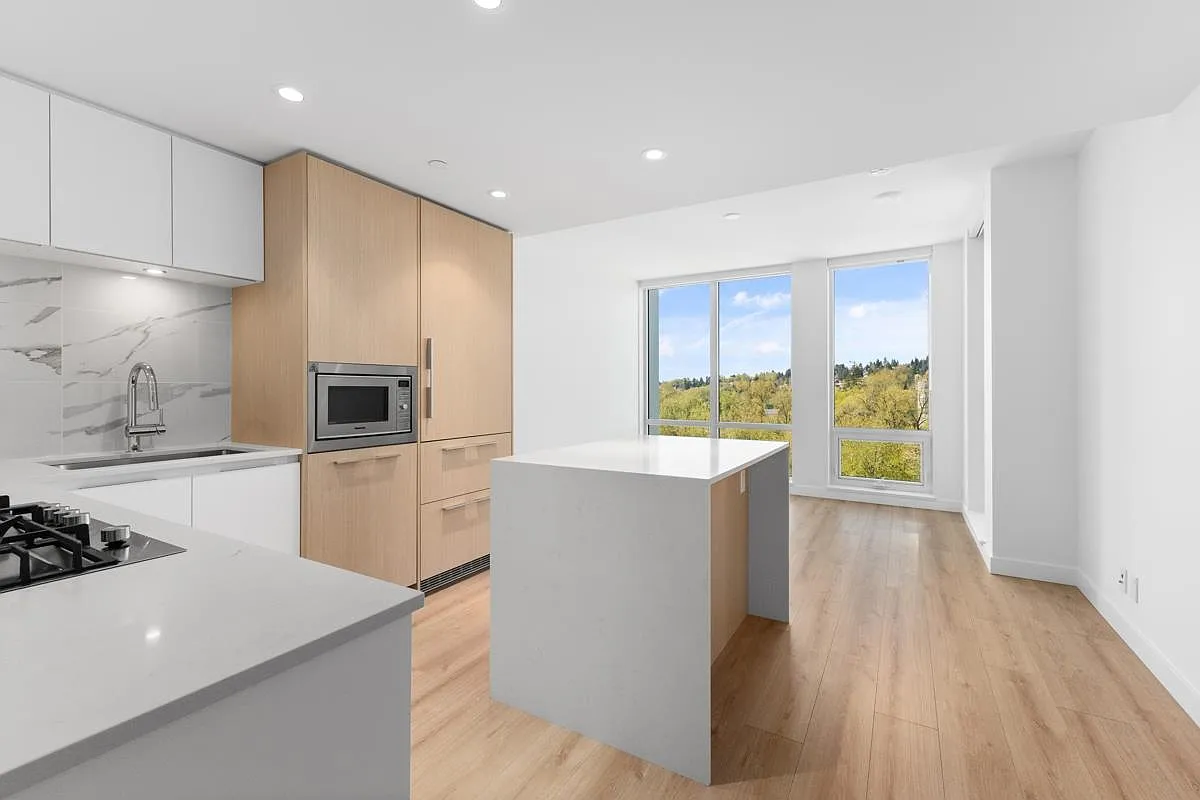 1 bed, 604 sqft, $2,850 — Photo 1