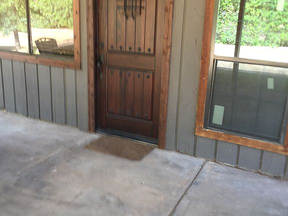 2nd image of 200 Noble St #6