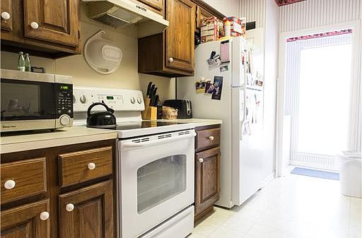 5th image of 400 Nagle St APT 502