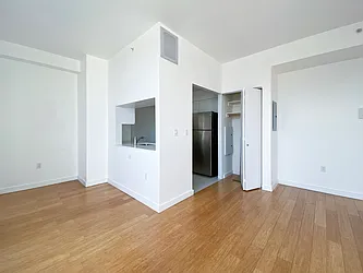 Rented by Kahen Properties