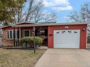 133 S Hickory St, Palatine, IL