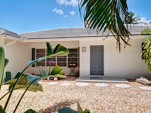 2nd image of 1348 SW 4th Street