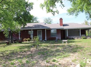 1000 Church Rd, Azle, TX 76020