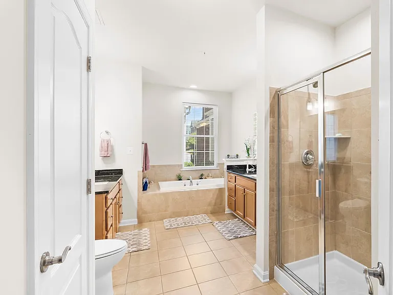 44125 Peirosa Ter — Photo 13
