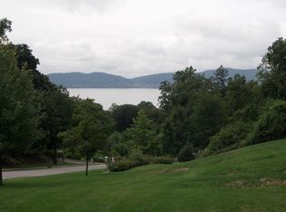 1 Indian Summer Dr, Croton On Hudson, NY 10520