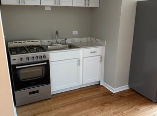 5347 W Belmont Ave APT 8, Chicago, IL 60641