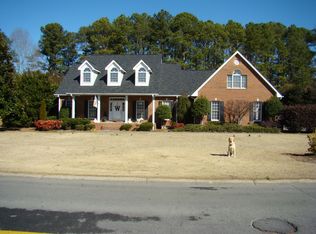 611 Shenandoah Dr NE, Calhoun, GA 30701