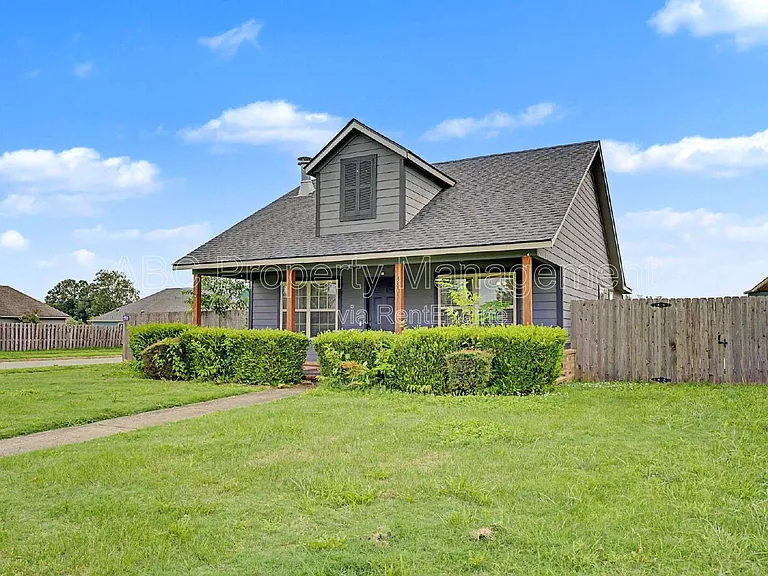 3801 SW Gibson Ave — Photo 21