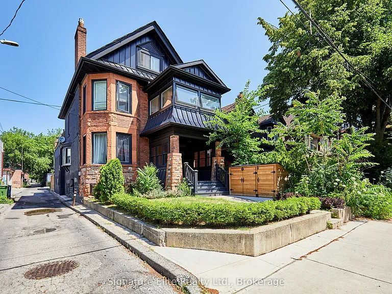 124 Geoffrey St #UPPER — Photo 33