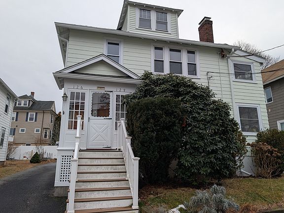 2nd image of 126-128 Bartlett Ave