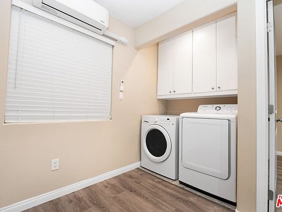 3rd image of 2742 S Rimpau Blvd