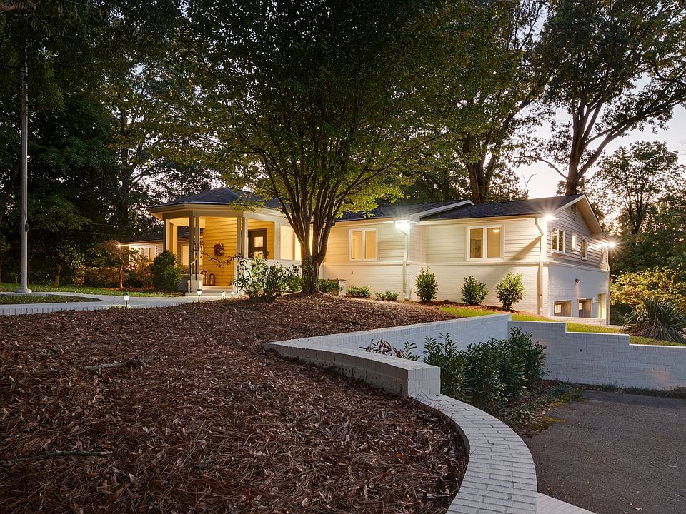 1st image of 4415 Curtiswood Cir