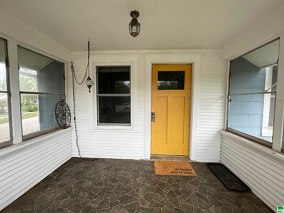 2nd image of 3501 4th Ave