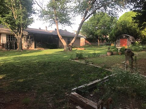 2nd image of 1317 Banner Ave