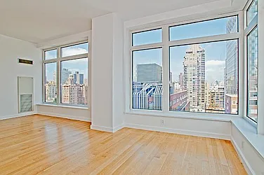 Rented by Siderow Residential Group