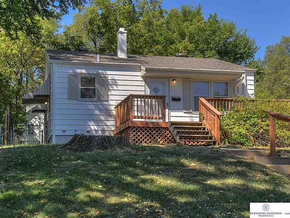 3rd image of 6220 N 42nd St