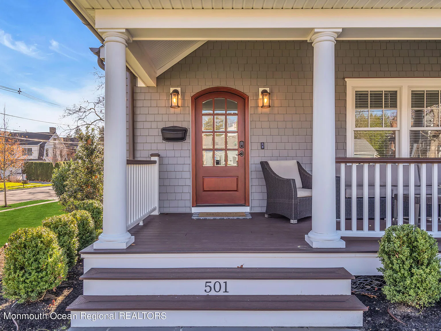 3 bed, 2.5 bath, $9,000 — Photo 2