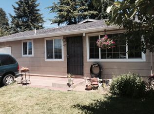 455 Bradley St, Woodburn, OR 97071