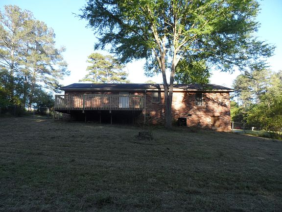 3rd image of 138 Stevens Dr NW