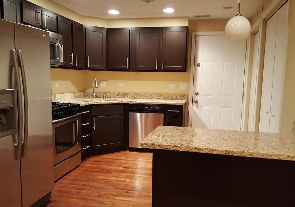 1st image of 2556 N Saint Louis Ave #2
