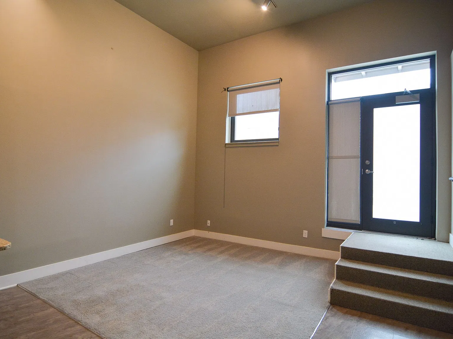 The Junction Apartments — Photo 3