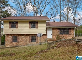 1517 Burnham Rd, Anniston, AL 36206