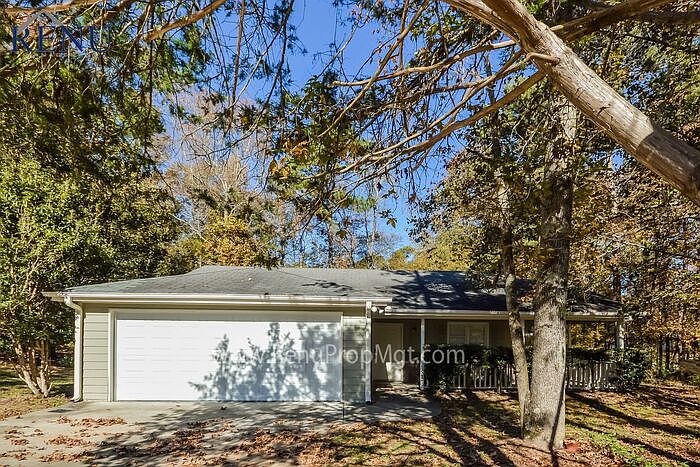 1st image of 315 Christian Woods Dr SE