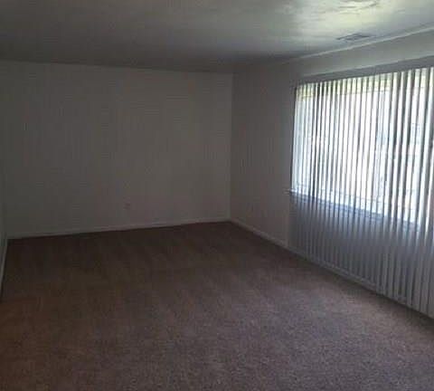 5th image of 3204 Chesterton Ct