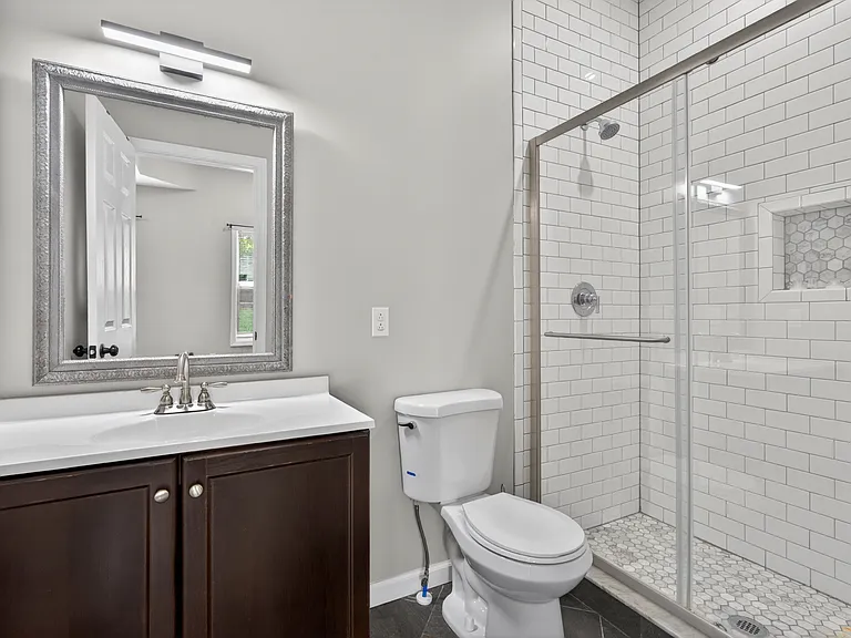 614 N Upper St — Photo 12