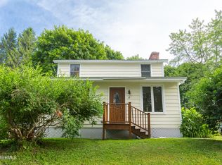8 Berkshire Ave, Pittsfield, MA 01201