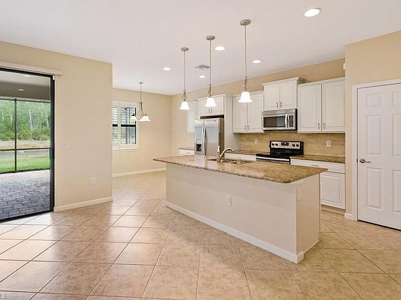 5th image of 20336 Black Tree Ln