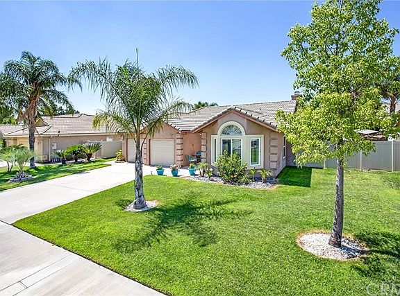 2nd image of 5654 N Bailey Ct