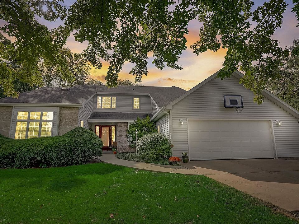 1st image of 13941 W Elaine Dr