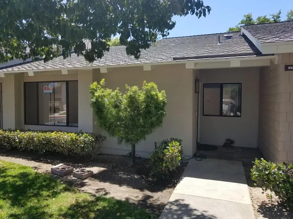 8566 Fallbrook Cir Unit 704B, Huntington Beach, CA 92646