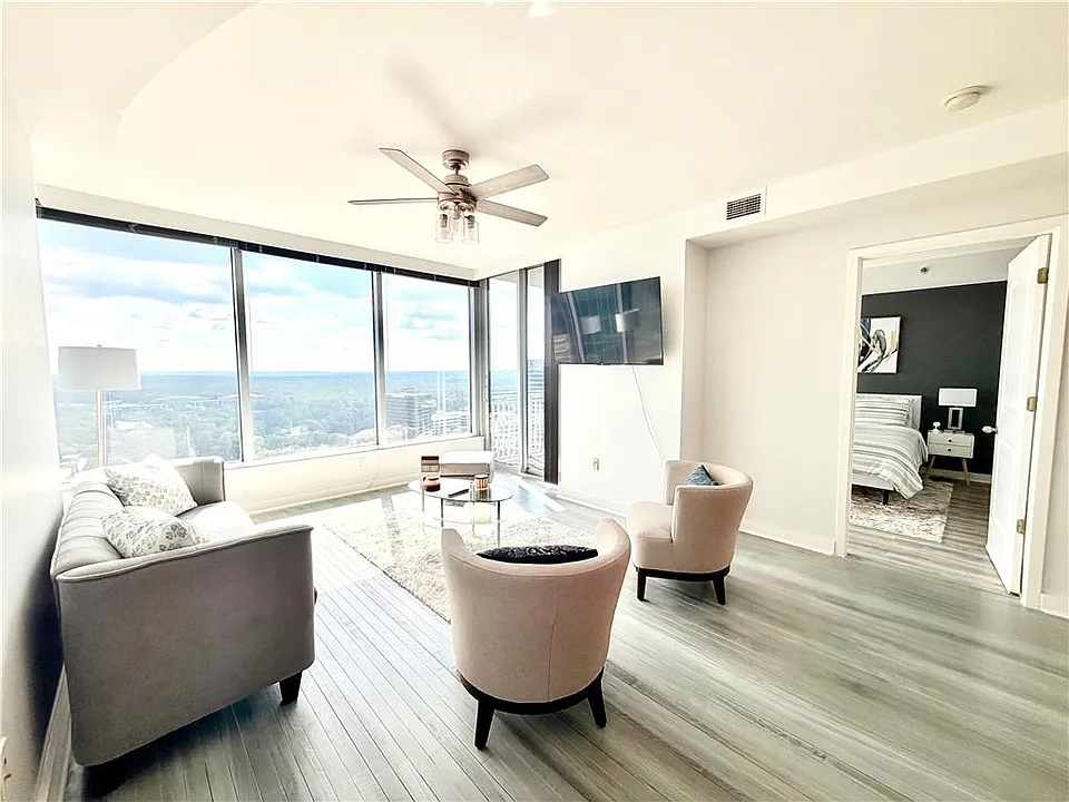 3338 Peachtree Rd NE #3008