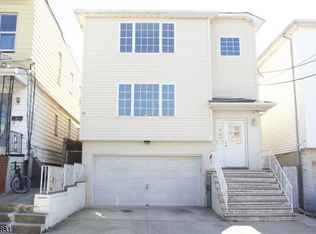 218-220 Shelley Ave, Elizabeth, NJ 07208