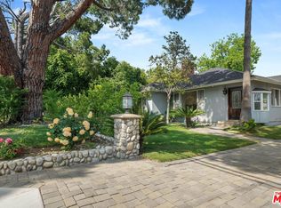 4818 La Canada Blvd, La Canada Flintridge, CA 91011