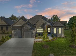 111 Loch Lomond Dr, Georgetown, KY 40324