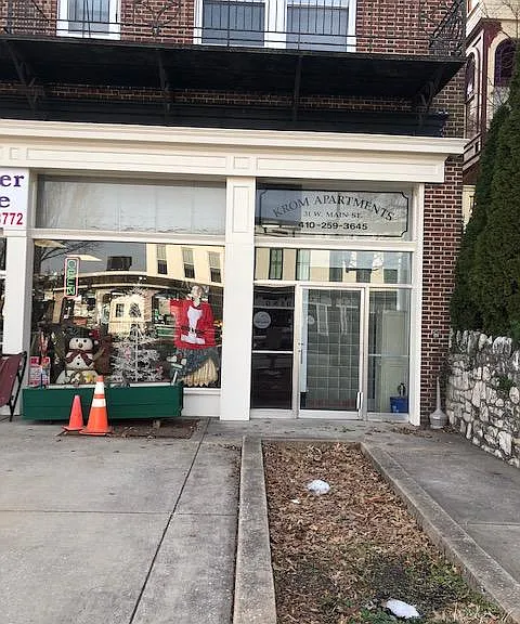 31 W Main St #2 — Photo 2