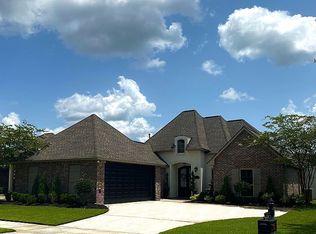 17074 Bentons Ferry Ave, Greenwell Springs, LA 70739