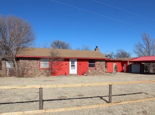 12427 N 1770th Rd, Erick, OK 73645